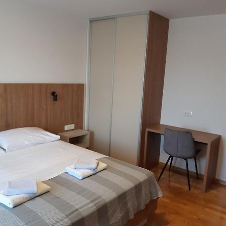 מאלינסקה Apartments Mare מראה חיצוני תמונה