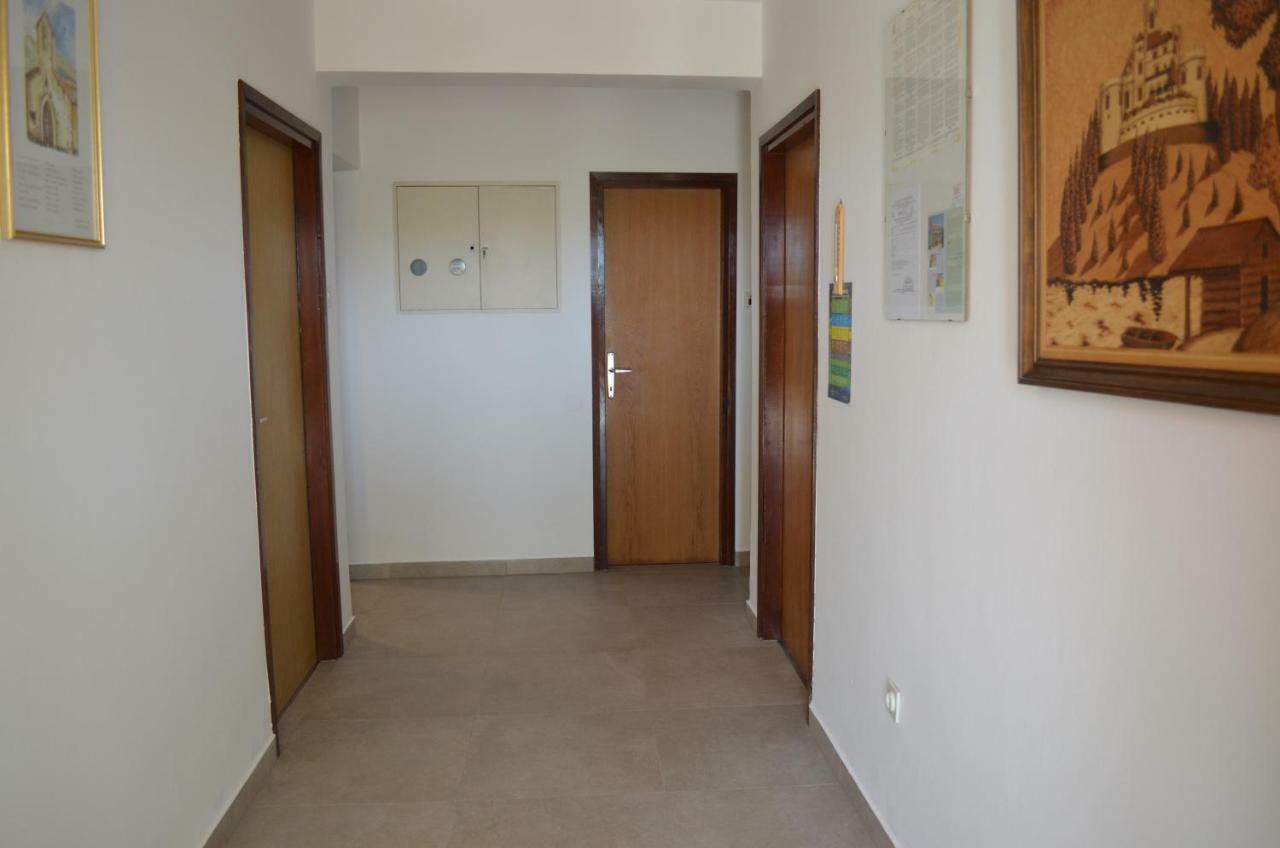 מאלינסקה Apartments Mare מראה חיצוני תמונה